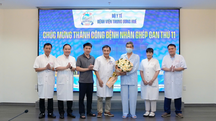 Ghép gan từ người hiến chết não, bệnh nhân xơ gan giai đoạn cuối được xuất viện ra vien 1 15210210 - Ghép gan từ người hiến chết não, bệnh nhân xơ gan giai đoạn cuối được xuất viện