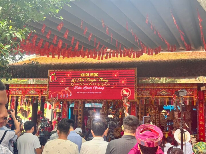 https://cdn-i.vtcnews.vn/resize/th/upload/2026/07/15/den-lanh-giang-10202560.jpg