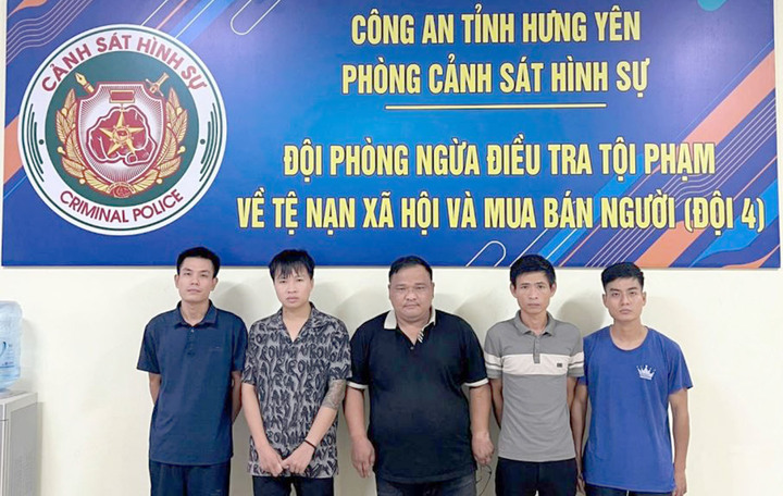 5 nghi phạm bị bắt giữ để điều tra về tội Đánh bạc