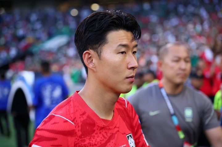 Son Heung-min không tham gia phiên điều trần - Ảnh: Reuters