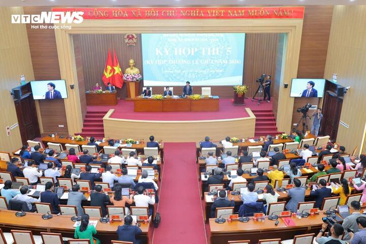Quang cảnh Kỳ họp.