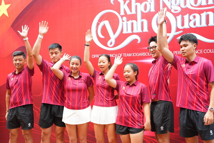 Jogarbola ra mắt đội pickleball.