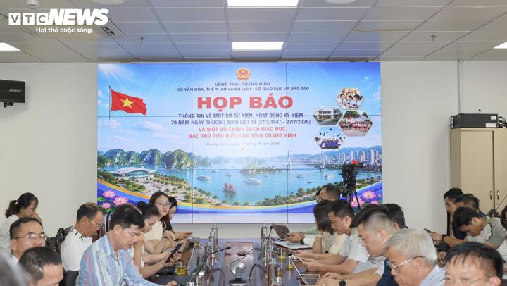 Sở Văn hóa - Thể thao và Du lịch tỉnh Quảng Ninh tổ chức họp báo thông tin một số hoạt động nổi bật của tỉnh.