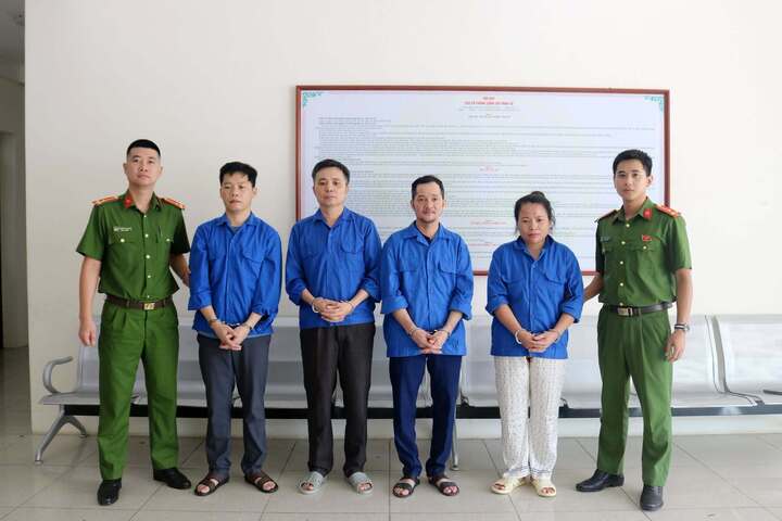 Các nghi phạm bị bắt giữ. (Ảnh: Công an Thái Nguyên)