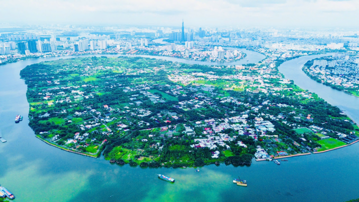 Khu đô thị Bình Quới - Thanh Đa có tổng diện tích 423,61 ha, được bao bọc hoàn toàn bởi sông Sài Gòn.