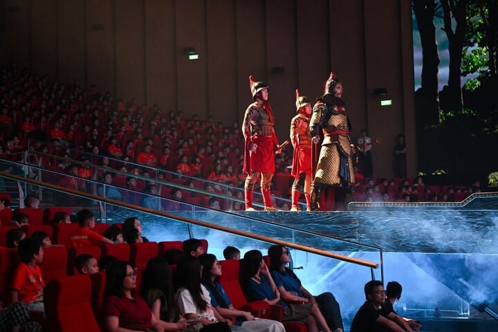 Trải nghiệm lịch sử dân tộc qua show thực cảnh 'Đất nước Thiên Hùng Ca' - 2