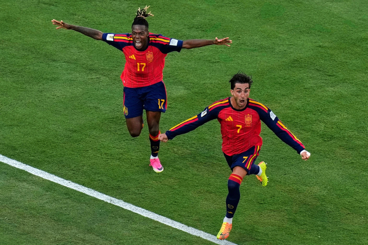 Tây Ban Nha độc bá World Cup: Dạy đối thủ đá bóng, Messi, Mbappe cũng chịu thua tay ban nha ferran torres 15310186 - Tây Ban Nha độc bá World Cup: Dạy đối thủ đá bóng, Messi, Mbappe cũng chịu thua