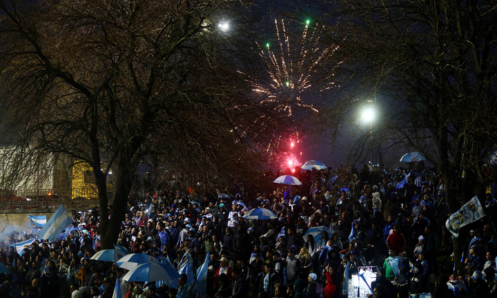 argentina world cup 2026 4 12214975 - Messi kh&ocirc;ng về, h&agrave;ng ngh&igrave;n CĐV vẫn ra đường đ&oacute;n đội tuyển Argentina