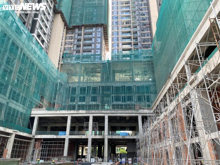 Các dự án bất động sản tại TP.HCM tăng tốc thi công sau khi được tháo gỡ pháp lý. (Ảnh: Đại Việt)