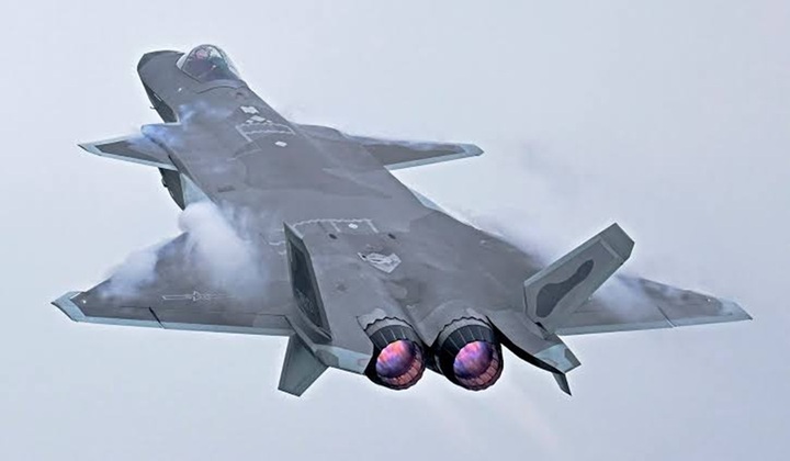 Máy bay J-20 Trung Quốc. Ảnh Washington Times