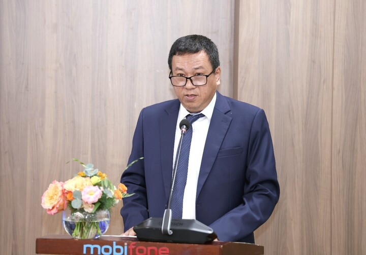Ông Đặng Văn Dũng, Phó Giám đốc phụ trách MobiFone TP.HCM.