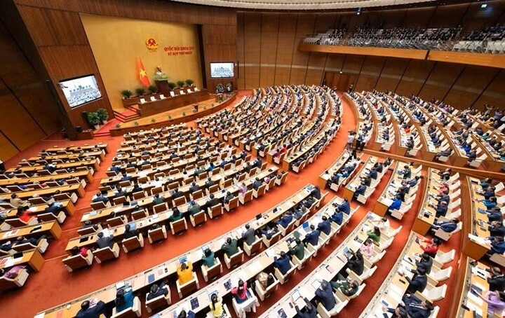 Các đại biểu tại phòng họp Diên Hồng (Nhà Quốc hội).