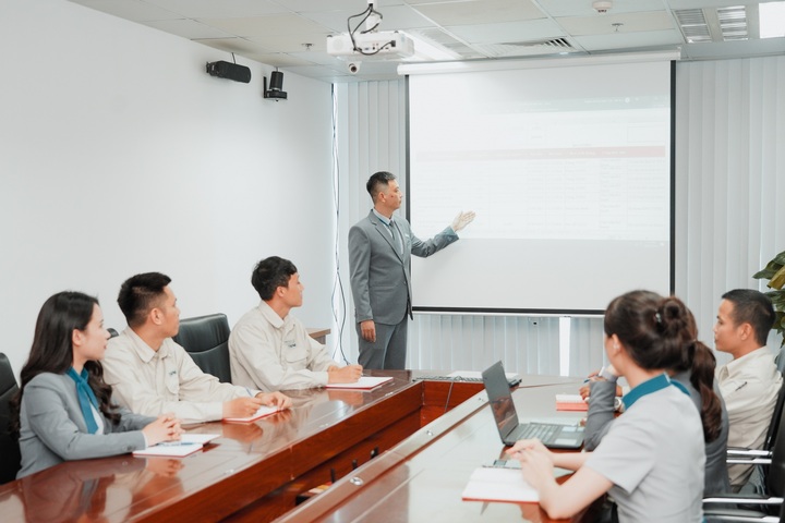 Các nghiệp vụ vận hành được chuẩn hóa bằng quy trình, tạo nên ngôn ngữ chung của hệ thống.