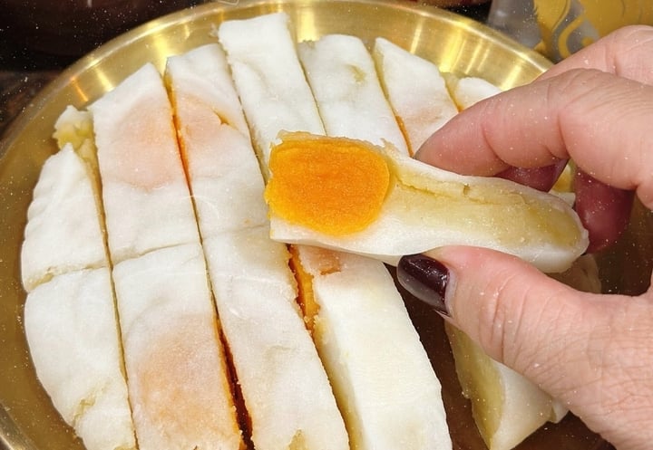 Những chiếc bánh dẻo “gây sốt” trên mạng xã hội đang trở thành món ăn được nhiều người săn lùng. (Ảnh minh hoạ)