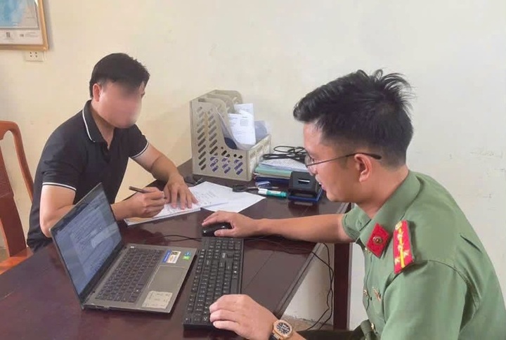 111 16112988 - Đăng tin sai sự thật về s&aacute;p nhập x&atilde;, nam thanh ni&ecirc;n bị phạt 12,5 triệu đồng