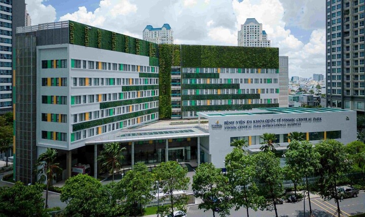 Vinmec Central Park ngày càng khẳng định vị thế là điểm đến tin cậy của bệnh nhân trong nước và quốc tế. (Ảnh: Vinmec)