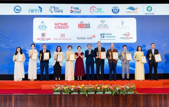 Đại diện các doanh nghiệp tại Lễ công bố Thương hiệu hàng đầu châu Á - Thái Bình Dương 2026.