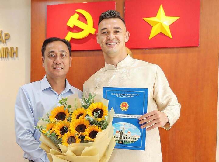 Patrik Lê Giang chính thức nhận quốc tịch Việt Nam vào tháng 5/2025. (Ảnh: Patrik Lê Giang/Facebook)