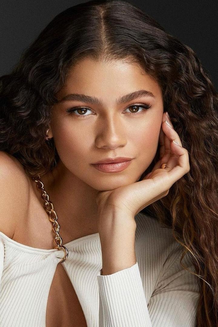 Sau “The Odyssey”, Zendaya cũng góp mặt trong bom tấn “Spider-man: Brand New Day” cùng chồng là Tom Holland.