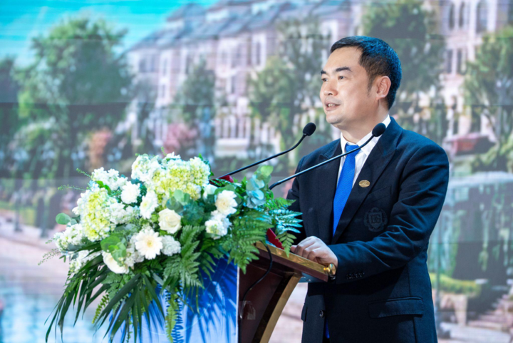 Ông Đỗ Văn Trường - PCT HĐQT Sunshine Group - phát biểu tại sự kiện.