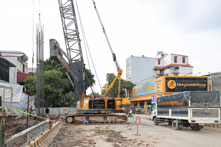 Quốc lộ 21B gỡ 'nút thắt' sau 6 năm, tăng tốc thi công toàn tuyến - 10