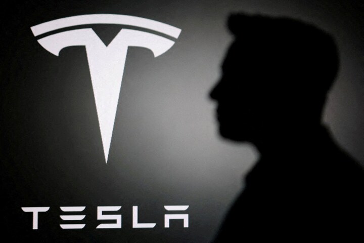 CEO Elon Musk cũng đã phủ định thông tin về việc Tesla có thể tách mảng kinh doanh tại Trung Quốc. (Ảnh: Reuters)
