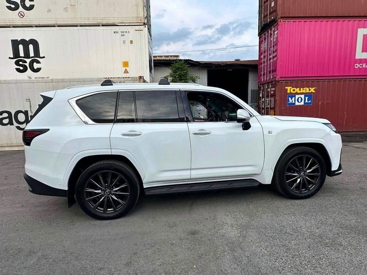 Tin xe 2/8: MG IM8 chạy điện hơn 400 km, Lexus LX 700h đầu tiên về Việt Nam - 5