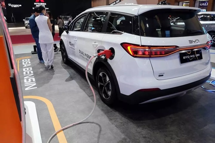 Tin xe 3/8: Hyundai lộ MPV điện mới, BYD M6 hybrid chạy 110 km - 4