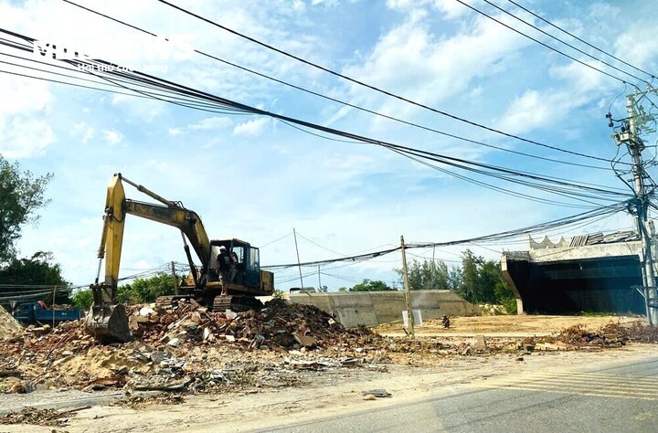 Dự án cầu Nghĩa Tự và đường dẫn đã được nối lại thi công.