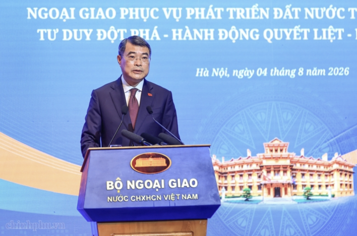 Thủ tướng Lê Minh Hưng đánh giá cao những đóng góp quan trọng của ngành ngoại giao trong hơn 80 năm đồng hành cùng sự nghiệp xây dựng và bảo vệ Tổ quốc.
