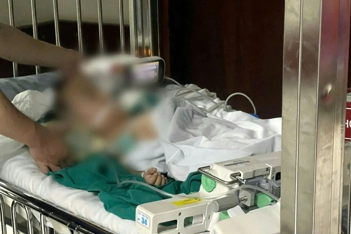 Cháu bé nghi bị bạo hành ở cơ sở giáo dục can thiệp đã tử vong. (Ảnh: CTV)