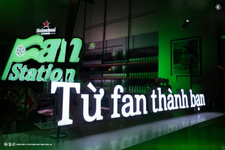 Giữa ánh đèn xanh và tiếng hò reo, FanStation trở thành nơi những người cùng đam mê tìm thấy nhau, đúng với tinh thần “Từ tan thành bạn”. (Ảnh: DNCC)
