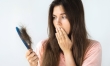 Rụng tóc bất thường cảnh báo nhiều vấn đề về sức khỏe 