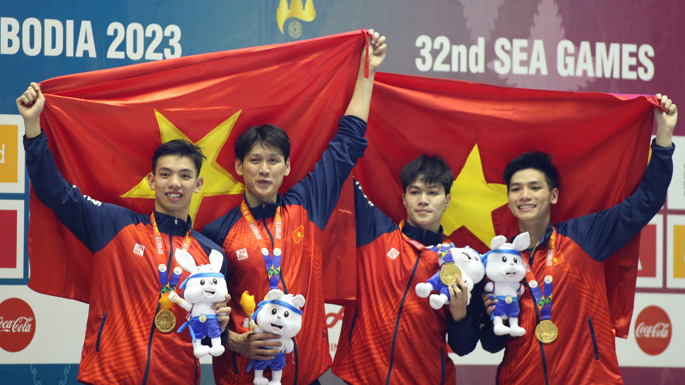 Nguyễn Hữu Kim Sơn, Hoàng Quý Phước, Trần Hưng Nguyên, Nguyễn Huy Hoàng	(nam 4x200m tự do)