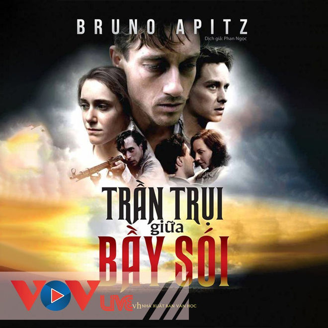 Trần trụi giữa bầy sói