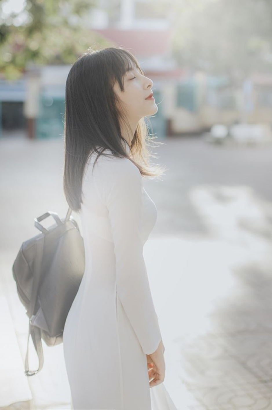 Vẻ đẹp trong veo 'đốn tim' người đối diện của nữ sinh 10X Buôn Ma Thuột - 2