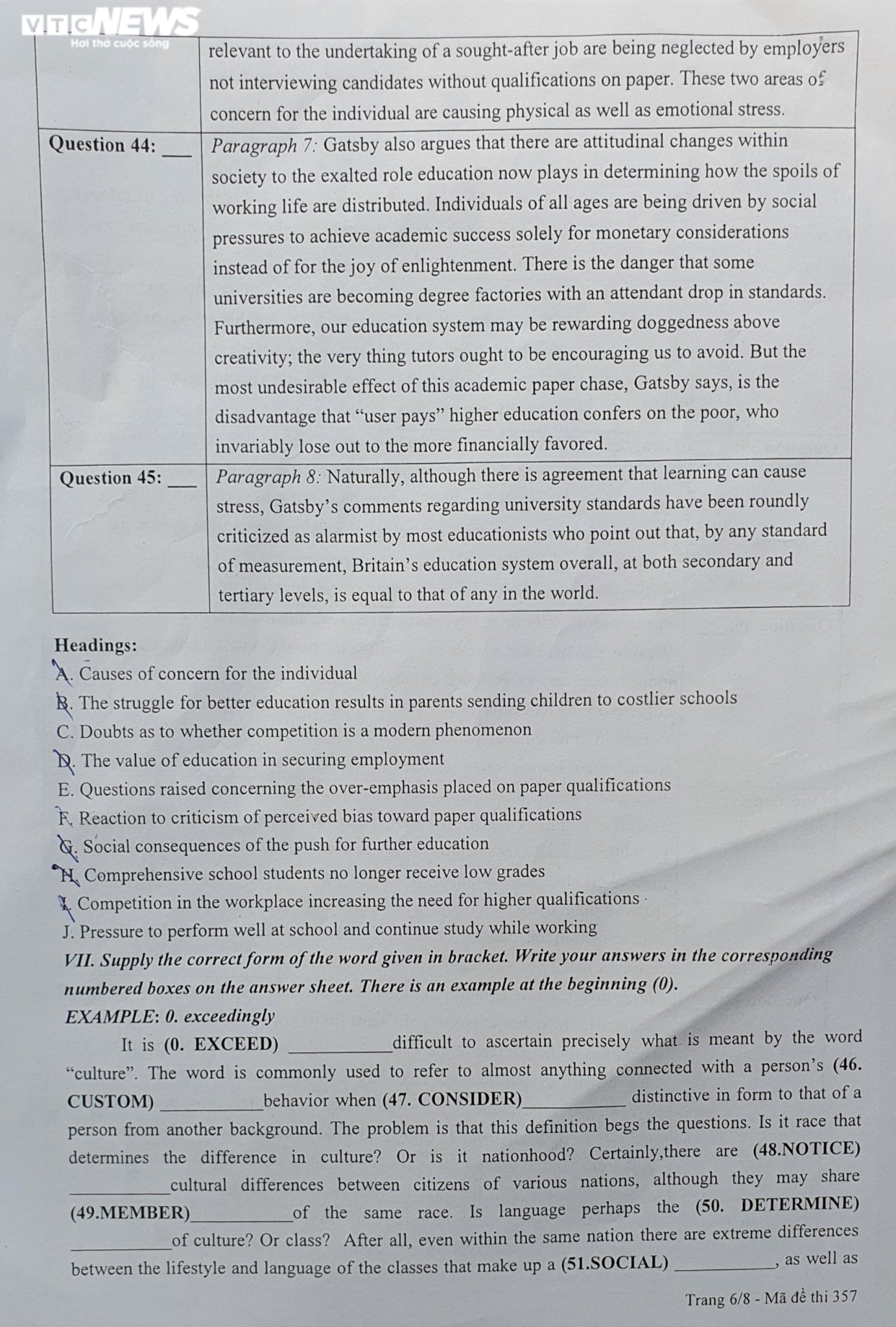 Đề thi tiếng Anh vào lớp 10 trường THPT chuyên Sư phạm - 6