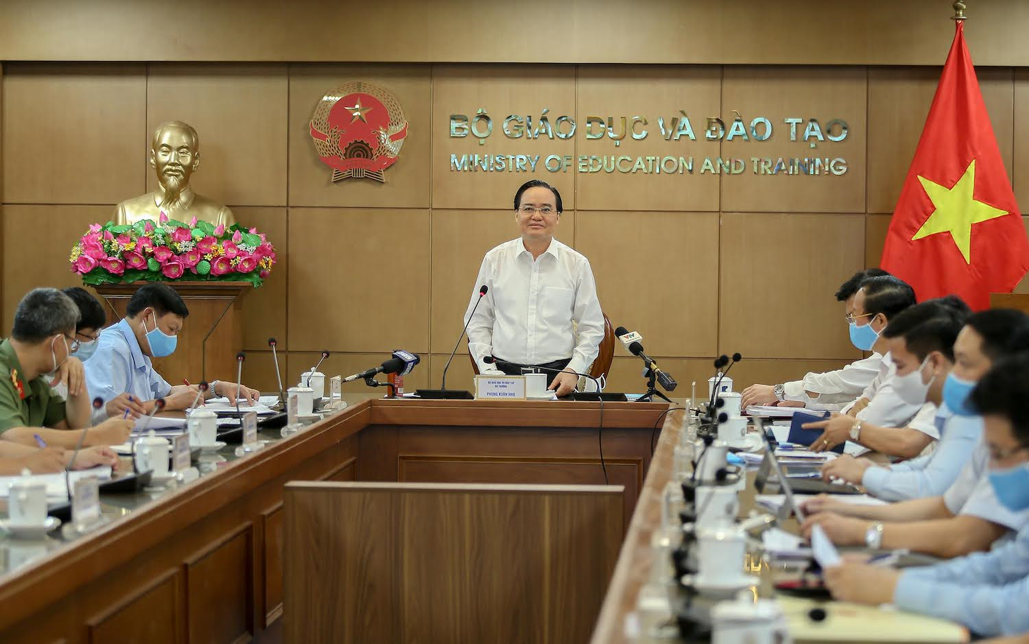 Thi tốt nghiệp THPT: Không bật điều hoà, mở tất cả cửa sổ phòng thi - 2