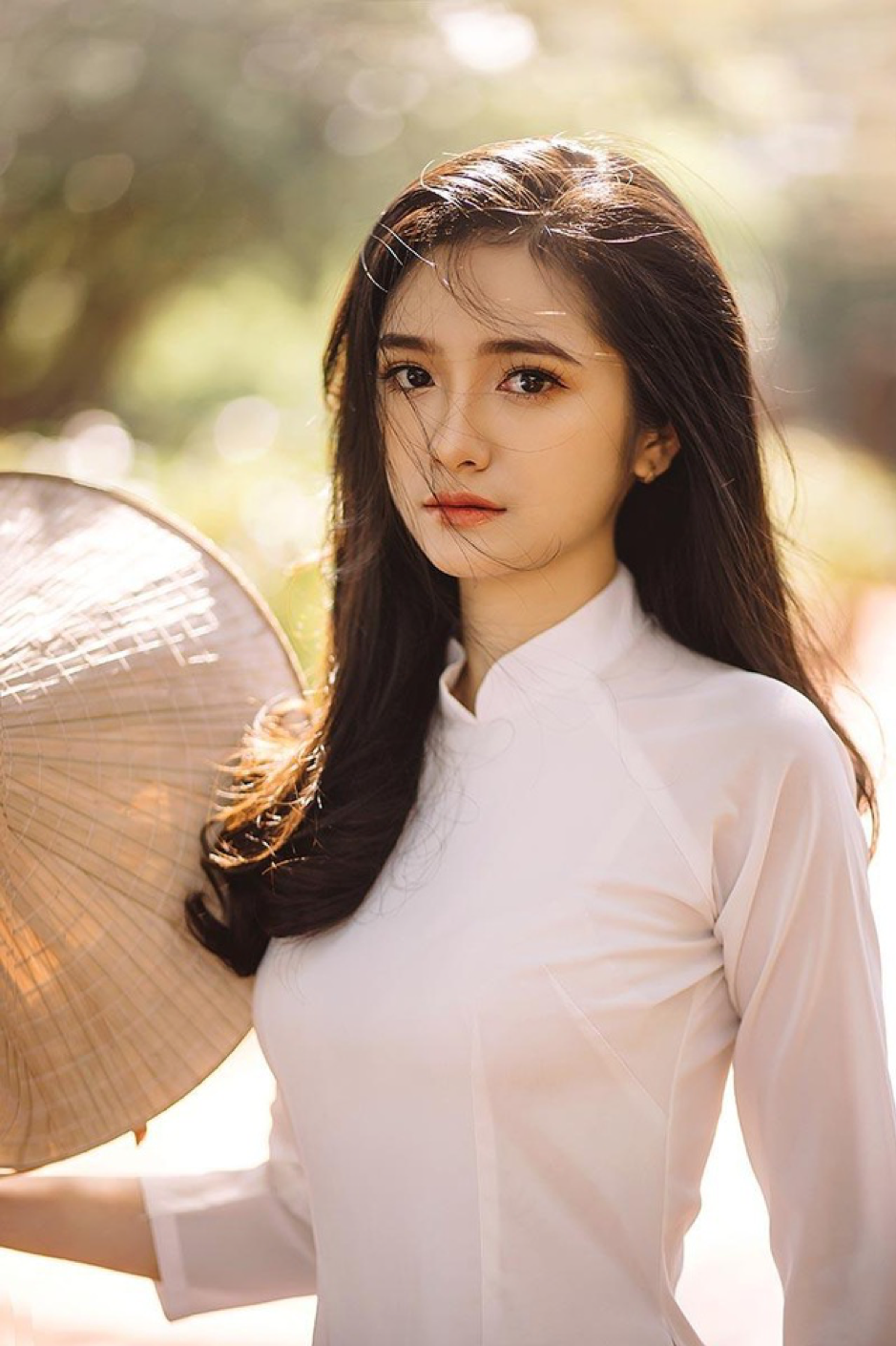 Nữ sinh ngành Dược hóa nàng thơ trong tà áo dài trắng - 7