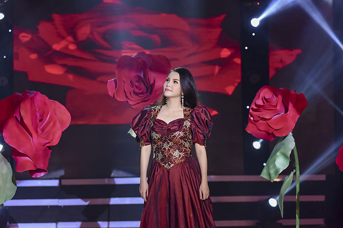 Trúc Thy làm liveshow hoành tráng trong sự nghiệp nghệ thuật - 2