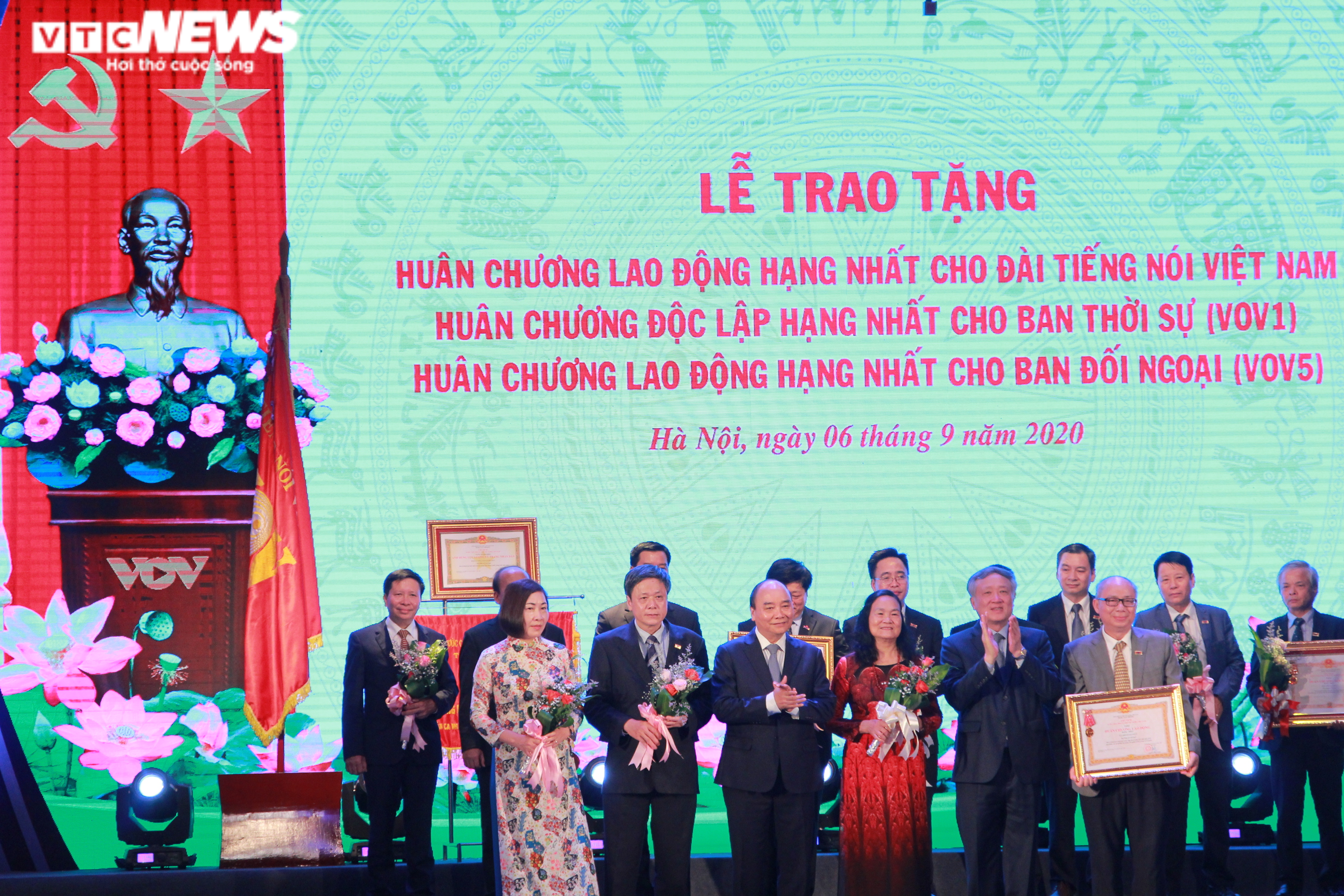 Đài Tiếng nói Việt Nam đón nhận Huân chương Lao động hạng Nhất - 5