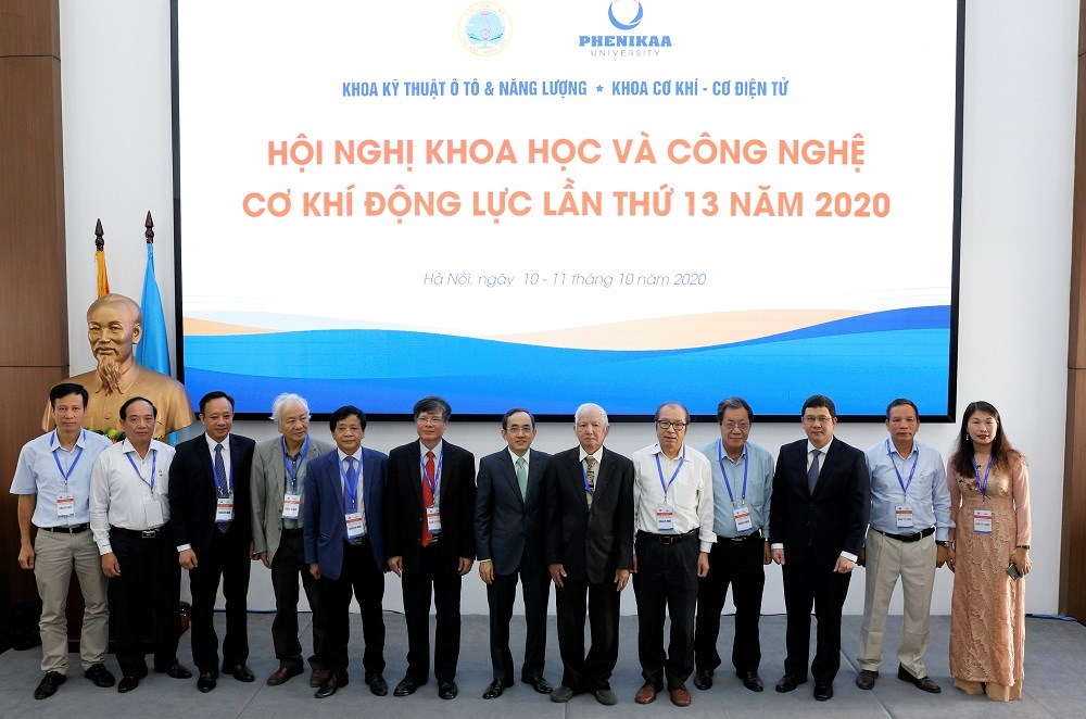 Hơn 200 nhà khoa học tham dự hội nghị khoa học về cơ khí động lực - 1