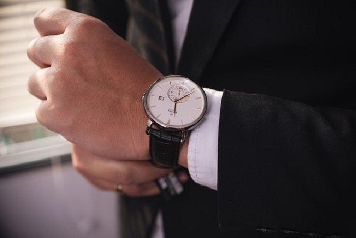 5 chiếc đồng hồ nam siêu mỏng, thanh lịch, tinh tế cho quý ông - 1