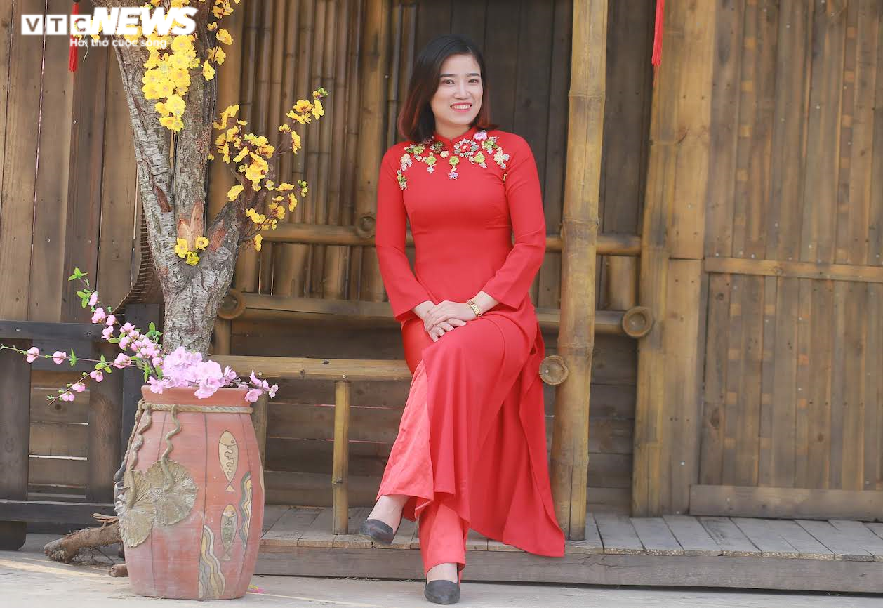 Nữ phó giáo sư trẻ nhất 2020 từng từ chối du học, ở lại Việt Nam làm nghiên cứu - 2