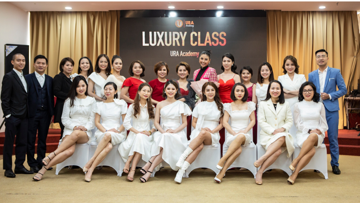 CEO Đặng Bảo Trâm: Thay đổi bản thân để bứt phá thành công - 3