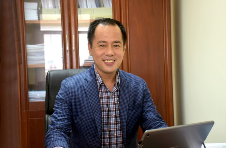 Tân hiệu trưởng Đại học Sư phạm TP.HCM là ai? - 1