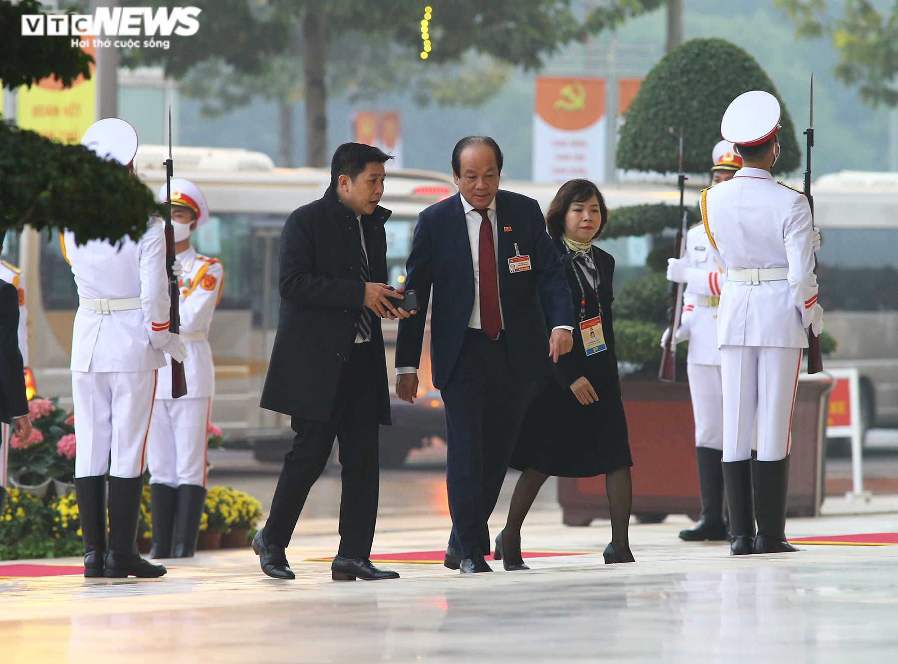 Hơn 1.500 đại biểu dự phiên trù bị Đại hội Đảng XIII - 6