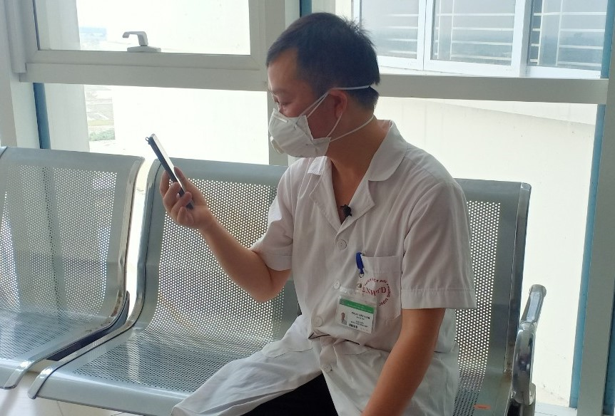 Ảnh: Bên trong nơi điều trị bệnh nhân COVID-19 ở Hà Nội - 10