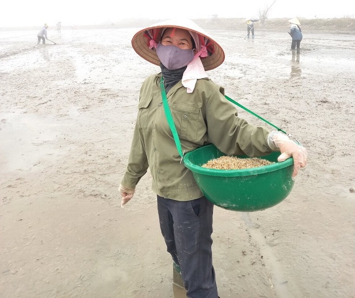 Tình làng, nghĩa xóm trong tâm dịch Chí Linh - 5