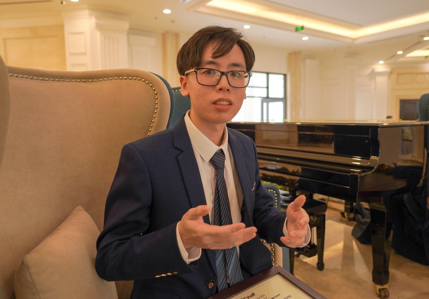 9X đạt điểm khoá luận gần tuyệt đối, trở thành thủ khoa ĐH Bách khoa Hà Nội - 1